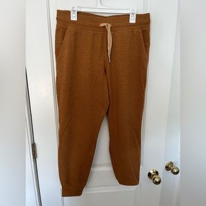 Lululemon joggers